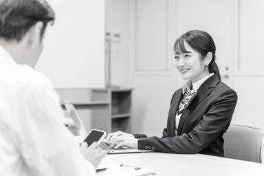 【職業紹介】スマホ修理工房 富山グリーンモール山室店:スマホ修理の販売・接客スタッフ
